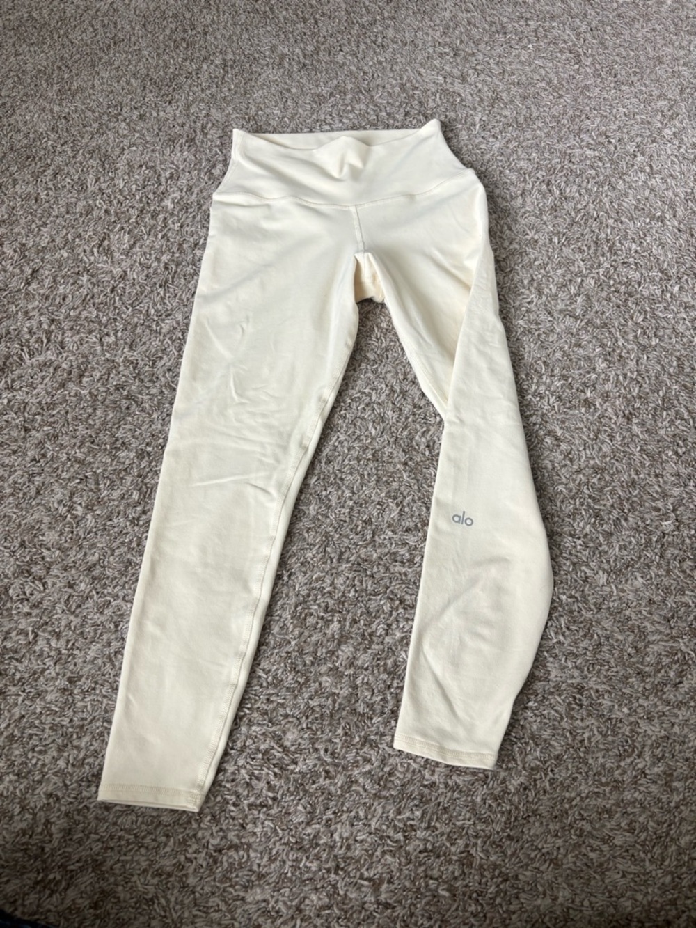 Alo High-Waist Cream Leggings